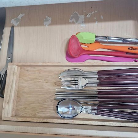 Hongdae Guesthouse 1Min From Hongik Uni Station Exit #1 Seoul Ngoại thất bức ảnh