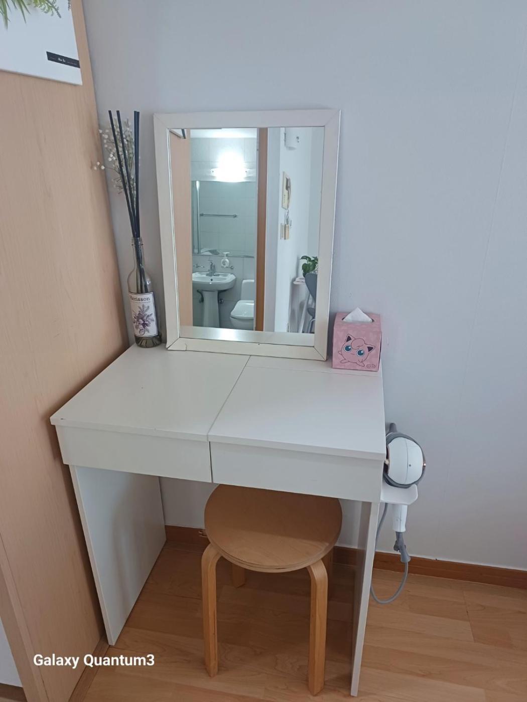 Hongdae Guesthouse 1Min From Hongik Uni Station Exit #1 Seoul Ngoại thất bức ảnh